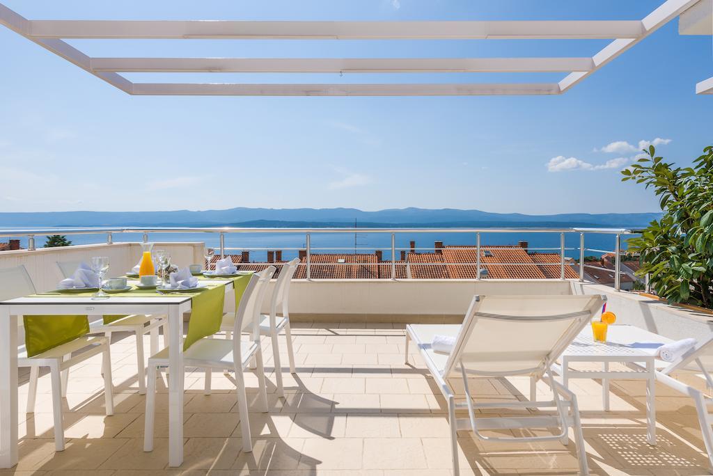 Apartments Villa Azzurra Bol Zimmer foto