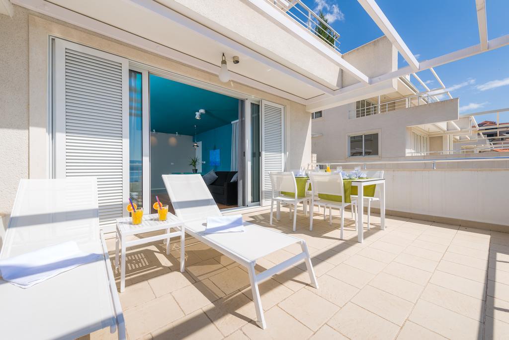 Apartments Villa Azzurra Bol Zimmer foto